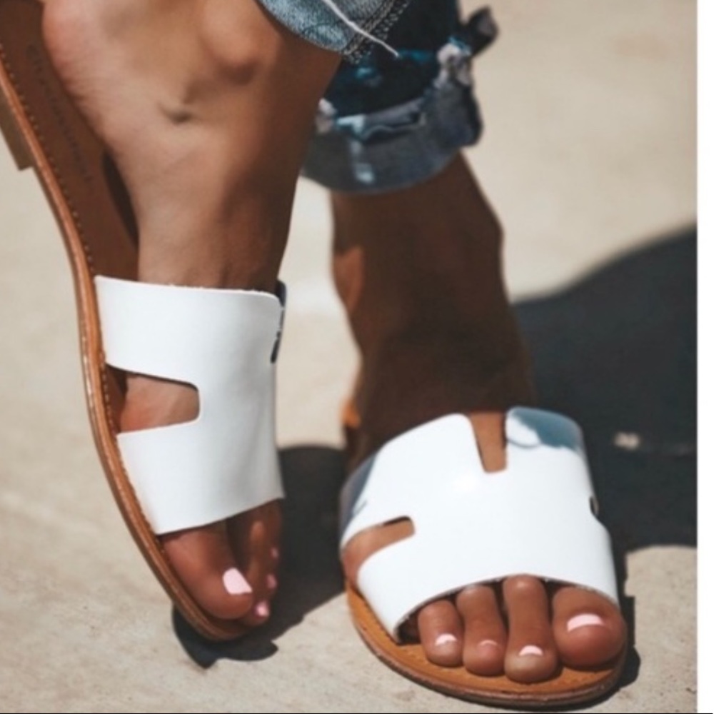 ✨SPRING ✨Chic White sandals - Picture 2 of 6